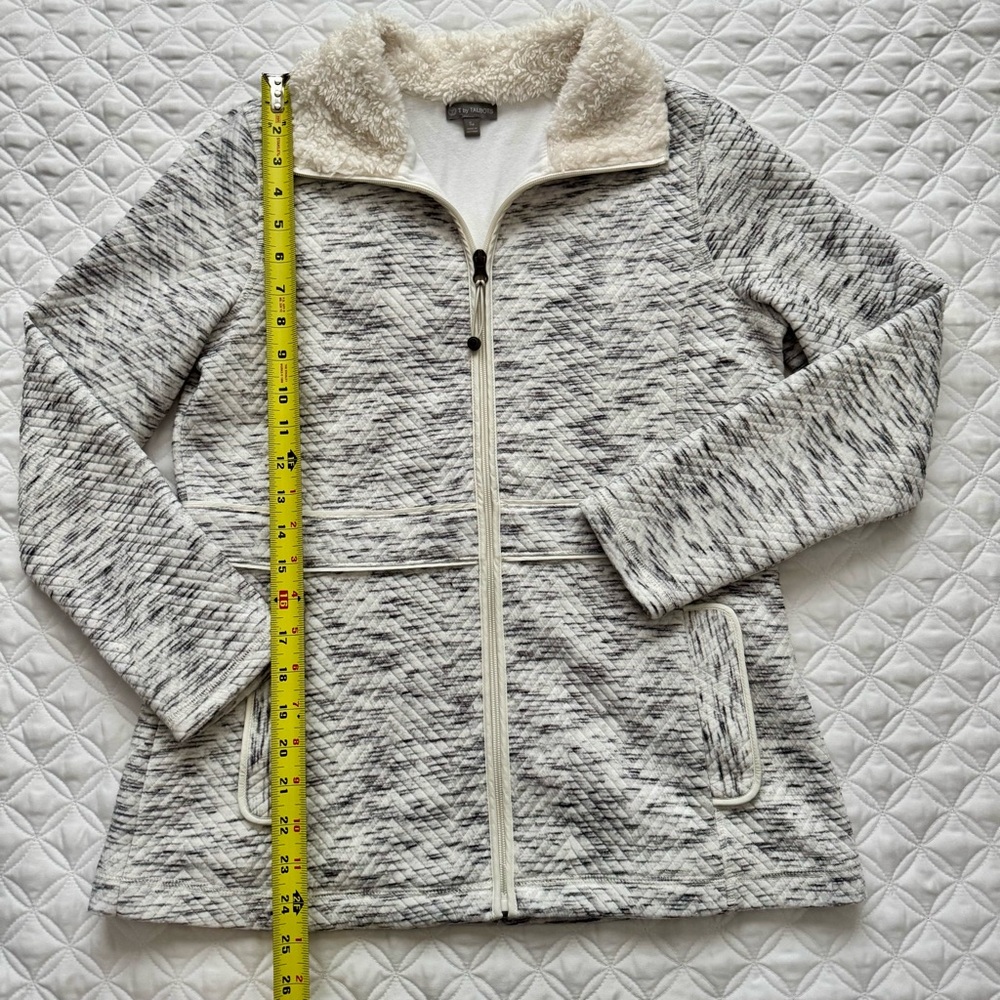 T by Talbots Fleece-Trim Quilted Jacquard Full Zip Jacket Gray Ivory Size SP - Picture 6 of 16